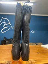 Load image into Gallery viewer, TuffRider Wellesley Ladies Tall Boots 8.5
