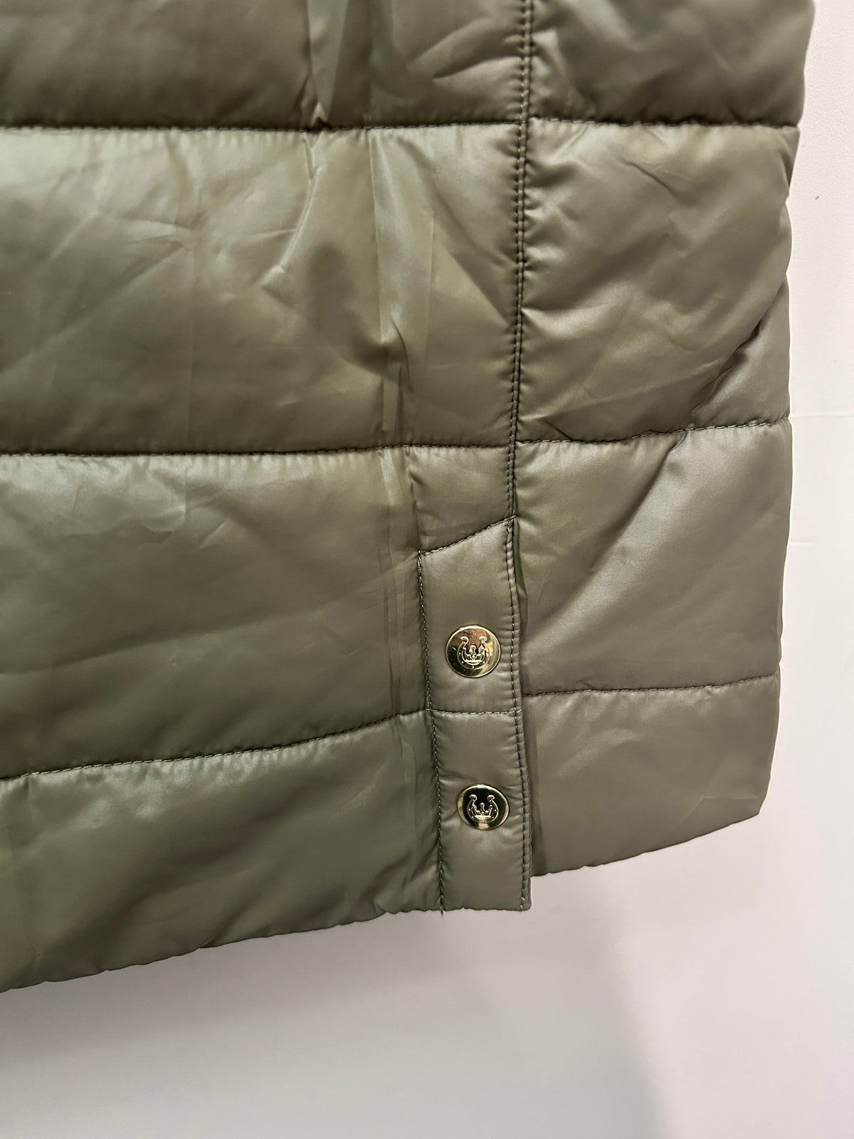 Leveza Olive Green Vest Large