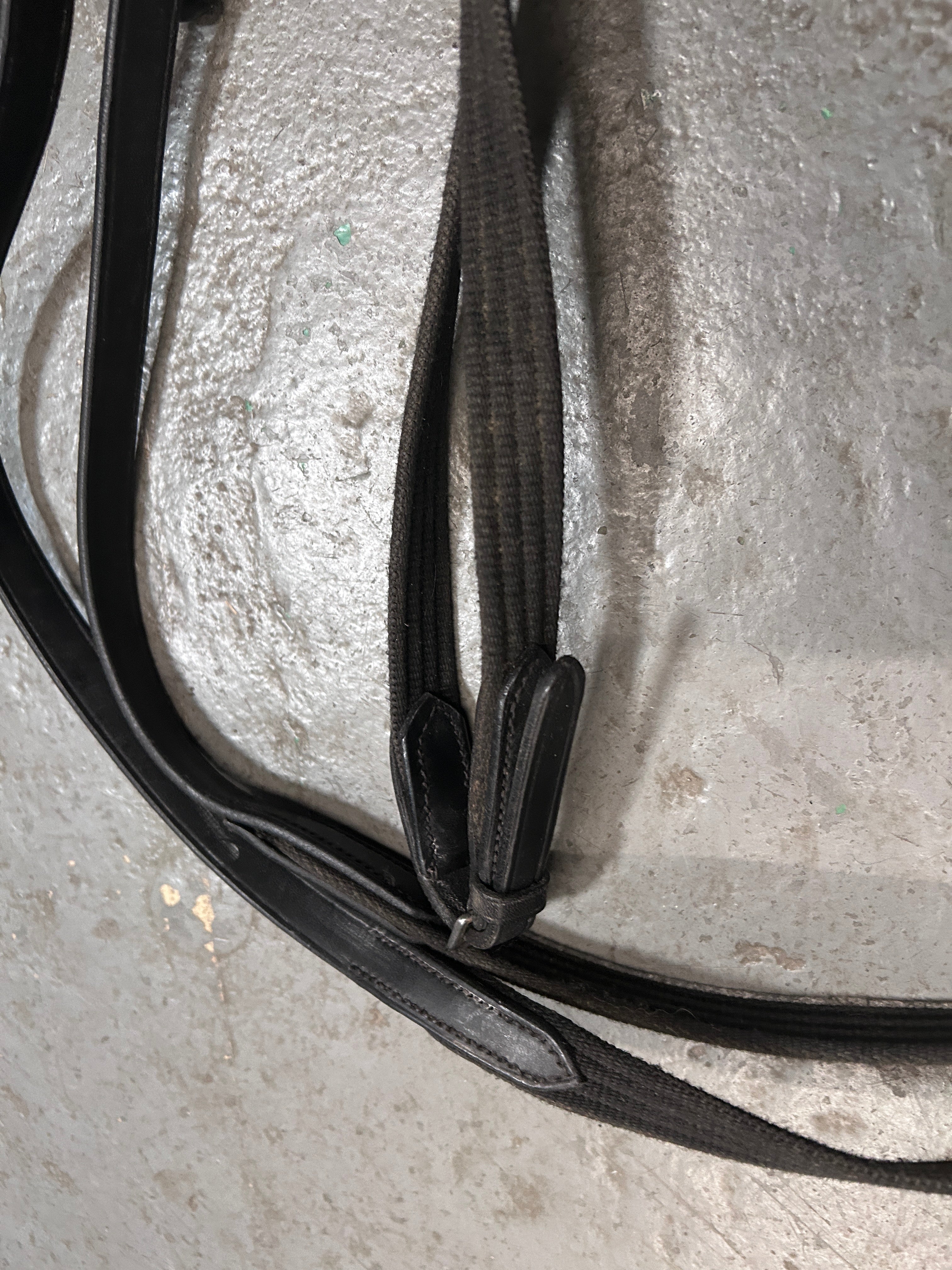 Black Webbed English Reins