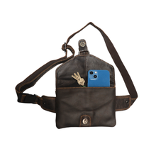 Load image into Gallery viewer, Greenwood Leather Waist Pack Jax

