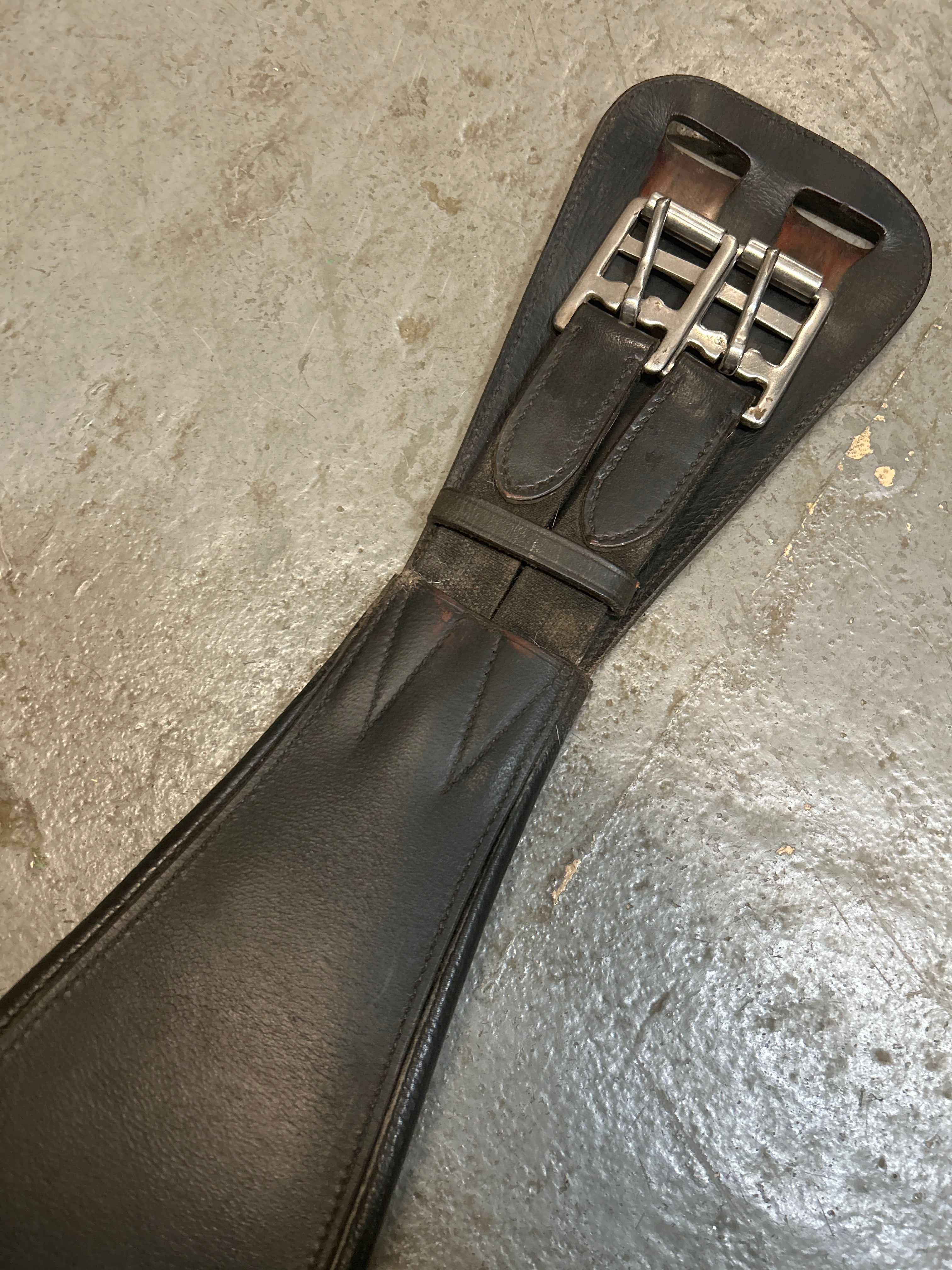 Leather Dressage Girth 27"