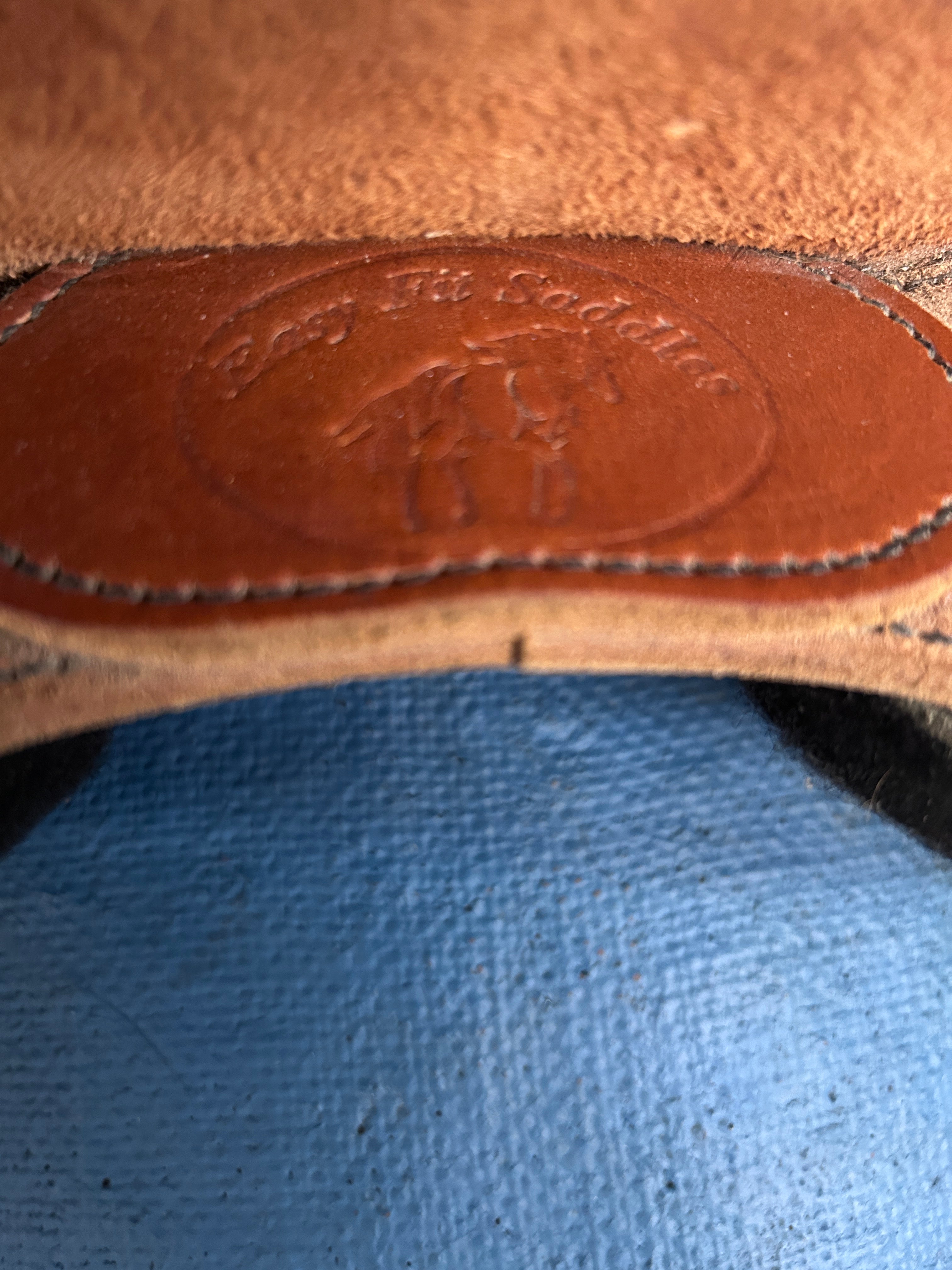 15.5" EZ-Fit Treeless Western Saddle-Saddle-Consignment-Evolution Equestrian Co.