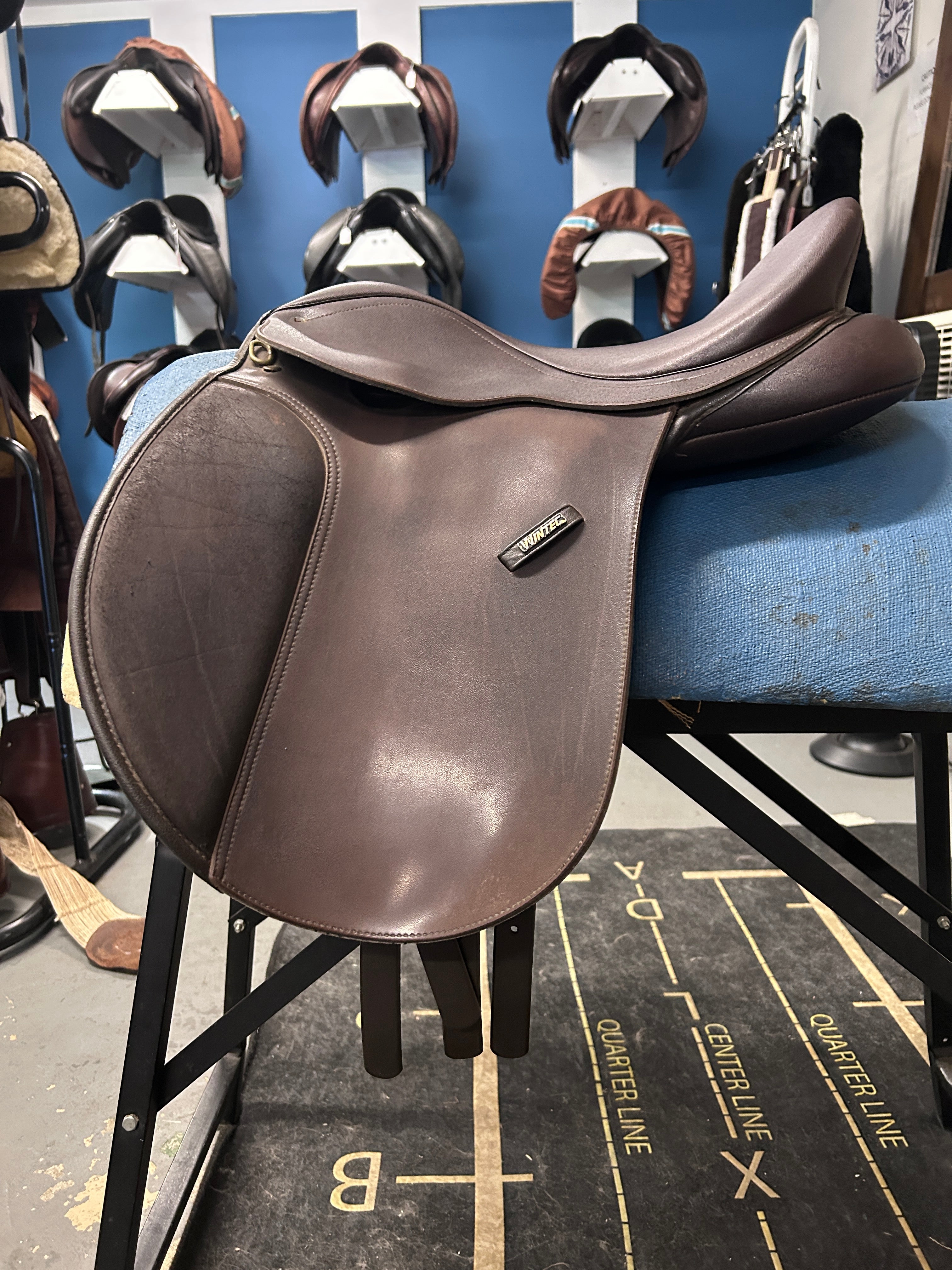 16" Wintec Wide All Purpose English Saddle