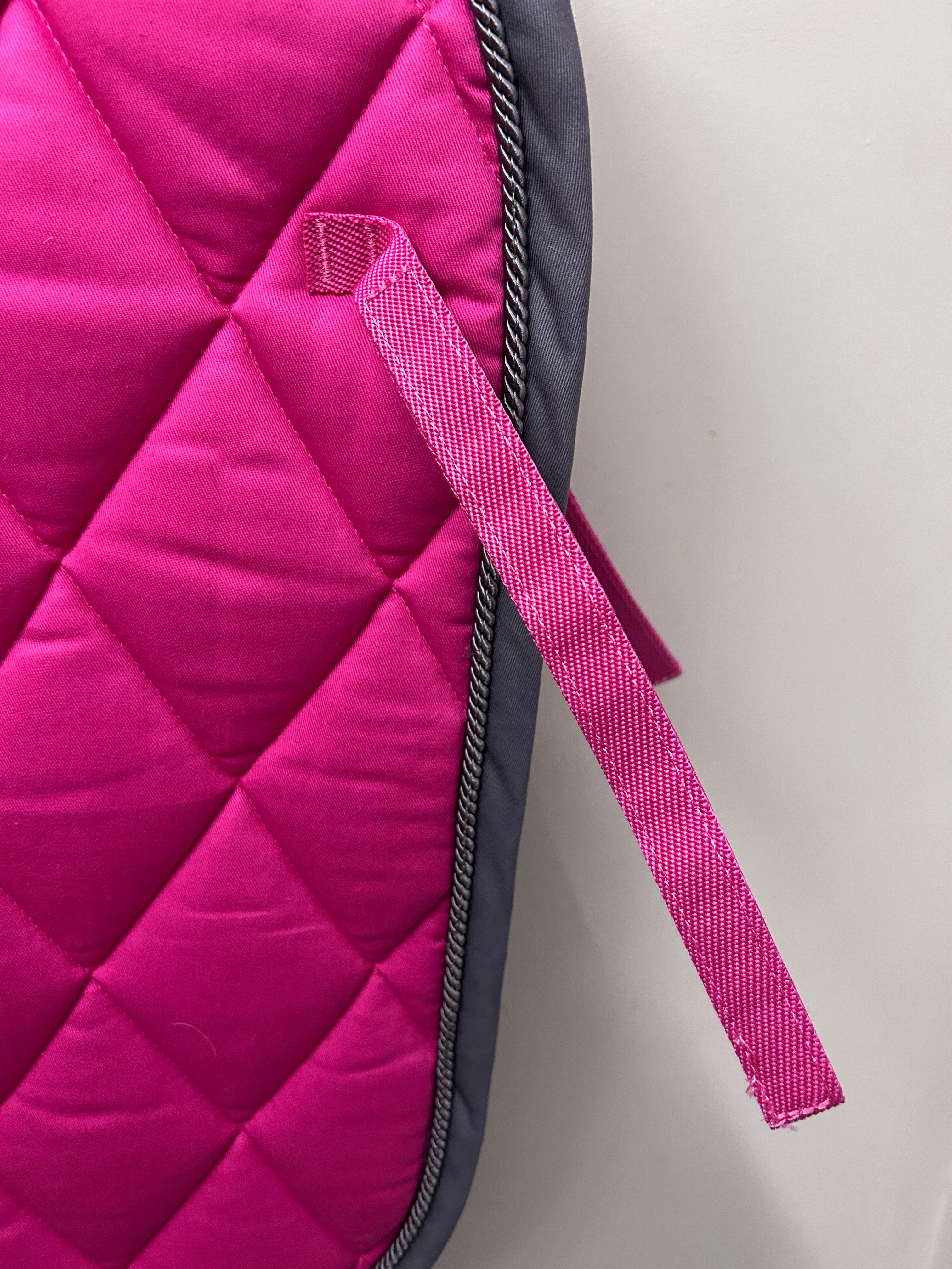 BR Bright Pink Dressage Saddle Pad