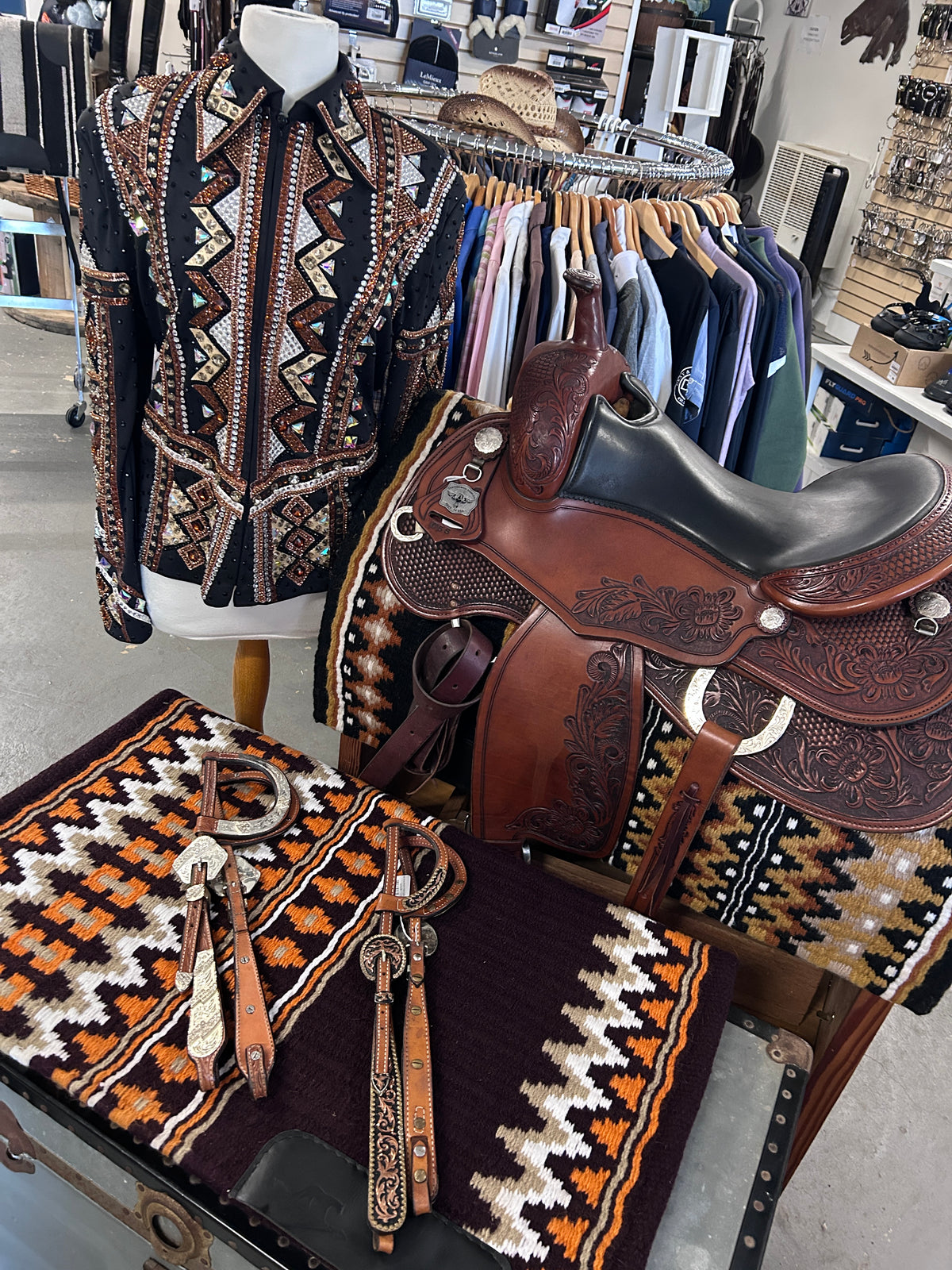 Sunburst Custom Western Saddle Blanket Copper/Black