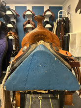 Load image into Gallery viewer, 12&quot; Alamo Saddlery Kids Western Saddle
