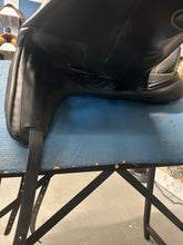 Load image into Gallery viewer, 17.5&quot; Custom Saddlery Wolfgang Gemini R Dressage Saddle
