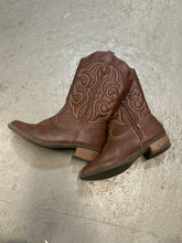 Load image into Gallery viewer, Kid&#39;s Brown Cowboy Boots 2
