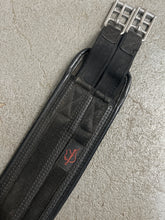 Load image into Gallery viewer, Synthetic English Girth 52&quot;
