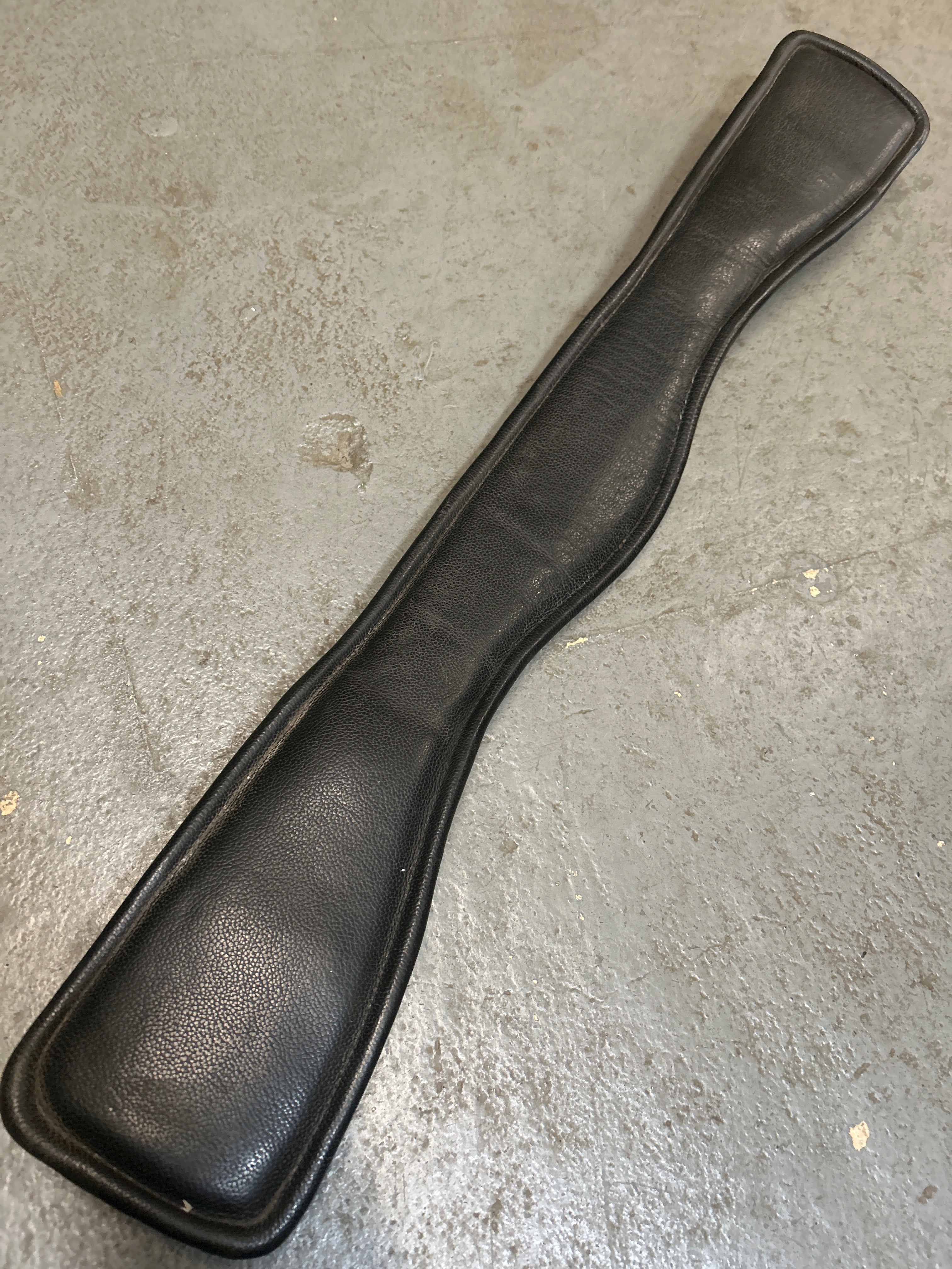 Chetak Dressage Girth 28"