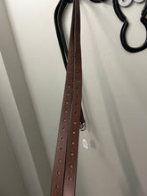 Load image into Gallery viewer, English Stirrup Leathers 54&quot;
