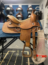 Load image into Gallery viewer, 12&quot; Alamo Saddlery Kids Western Saddle
