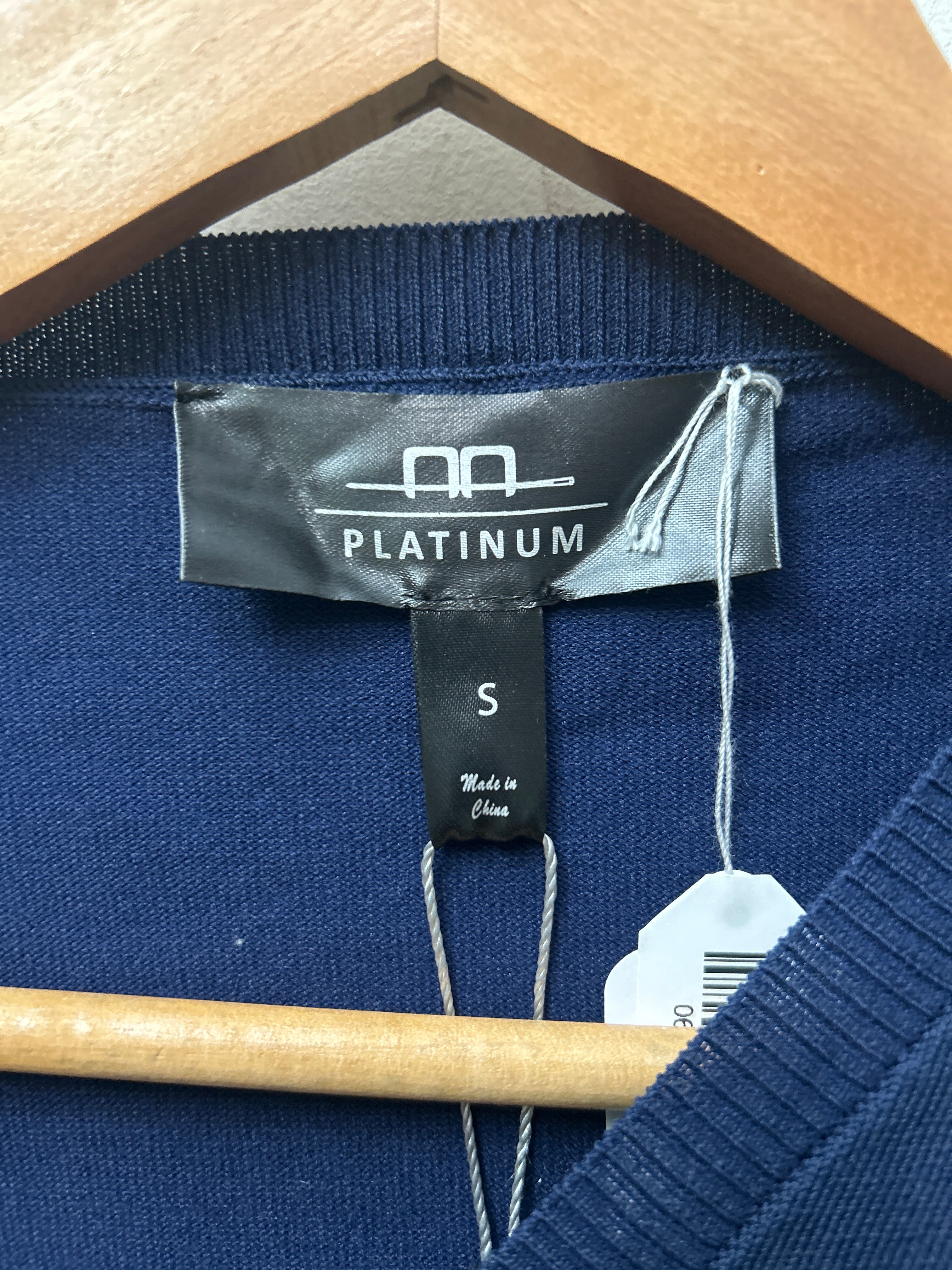 AA Platinum Men's Light Sweater Small-Riding Shirts-Consignment-Evolution Equestrian Co.