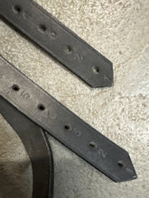 Load image into Gallery viewer, Black Stablizing Stirrup Leathers
