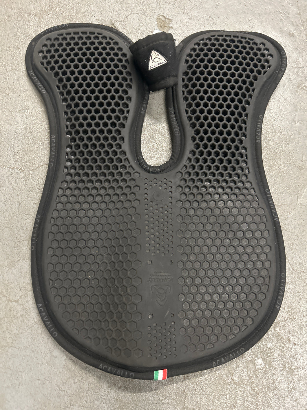 Acavallo Memory Foam Gel Half Pad with Front Riser-English Saddle Pad-Consignment-Evolution Equestrian Co.
