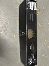 Load image into Gallery viewer, Acavallo Respira Air-Release Soft Gel Pad with Back Riser-English Saddle Pads-Consignment-Evolution Equestrian Co.
