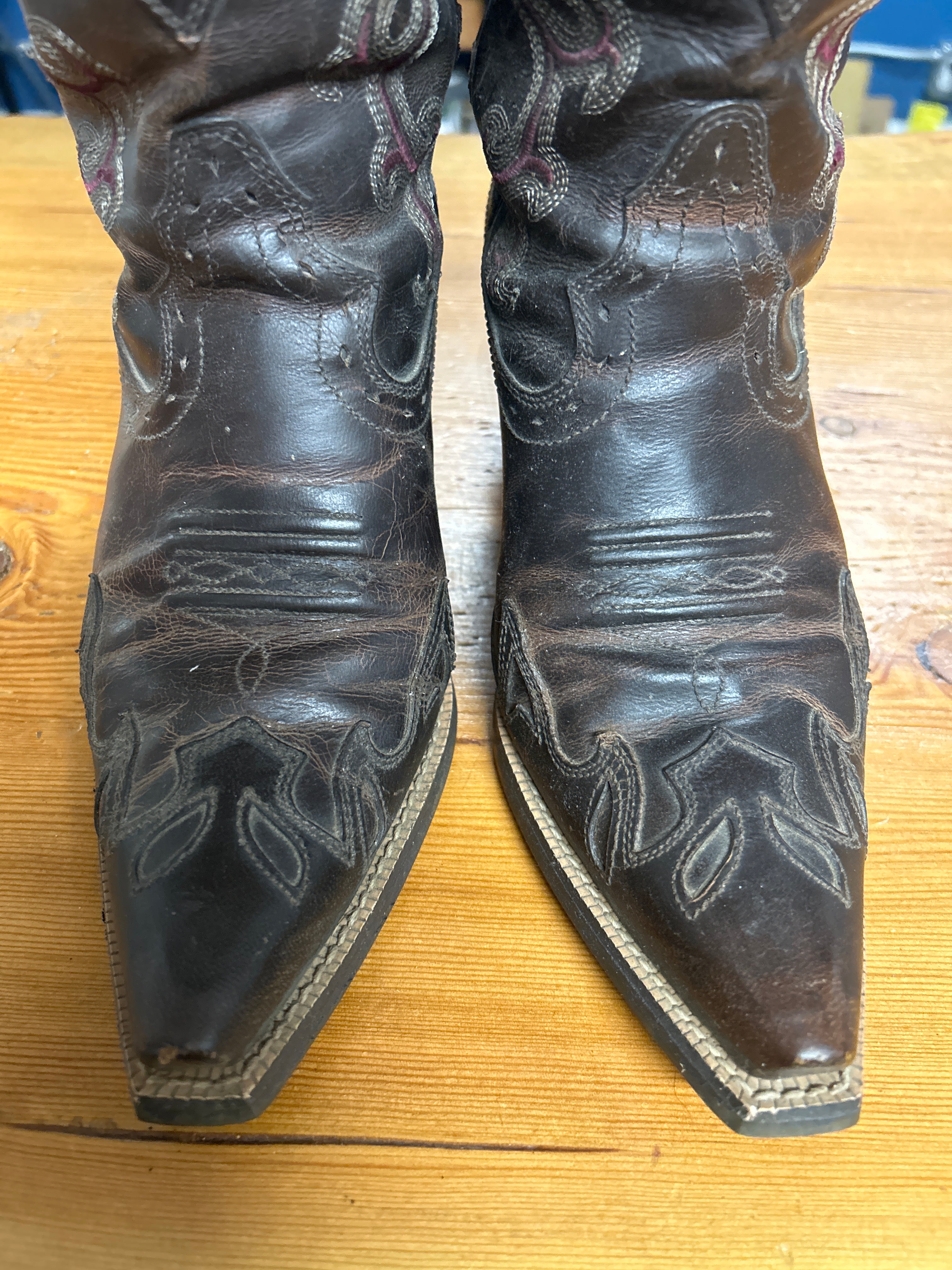Ariat Boots Ladies 6-Cowboy Boots-Consignment-Evolution Equestrian Co.