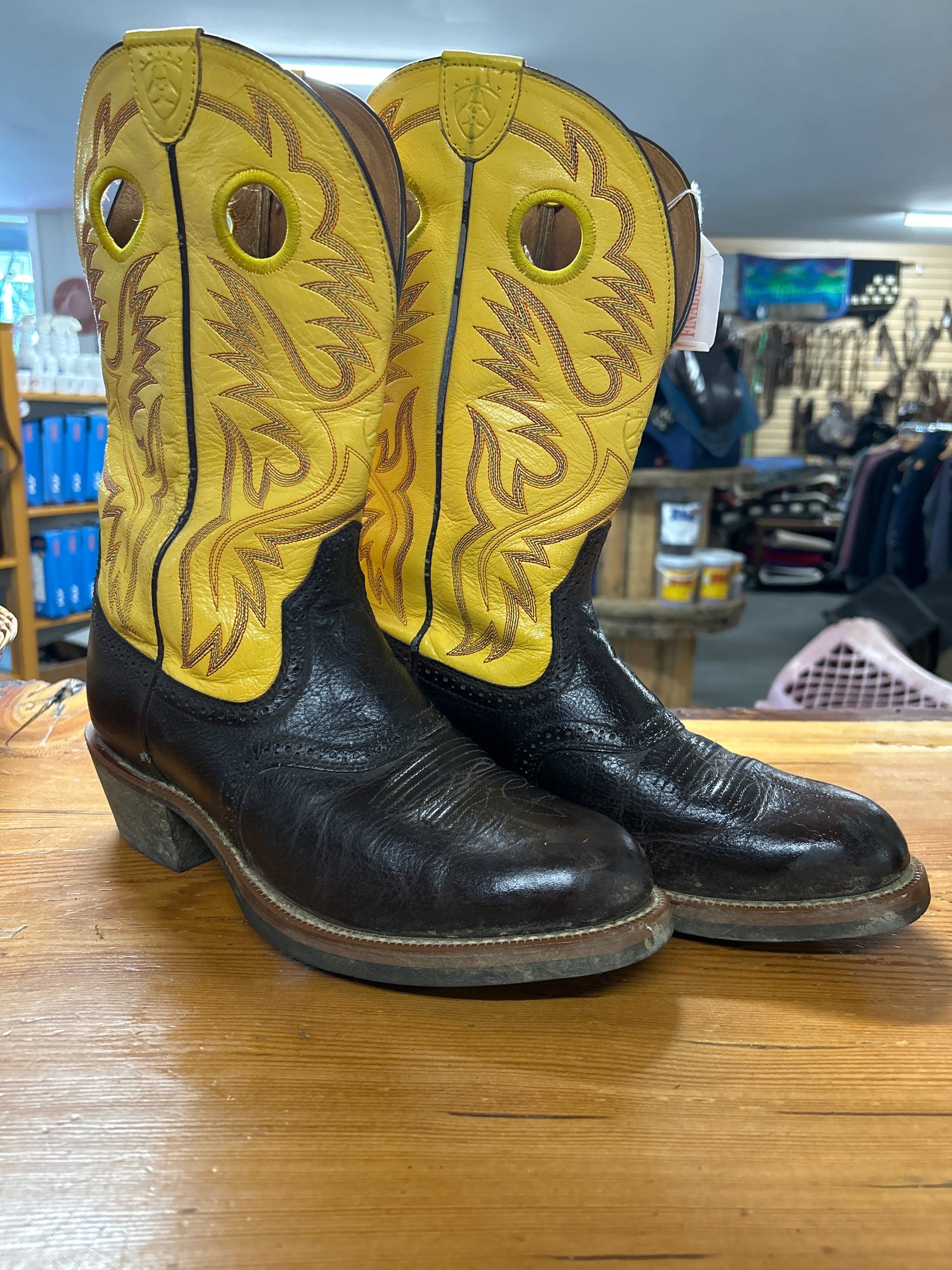 Ariat Mens Cowboy Boot Size 10.5 EE-Cowboy Boots-Consignment-Evolution Equestrian Co.