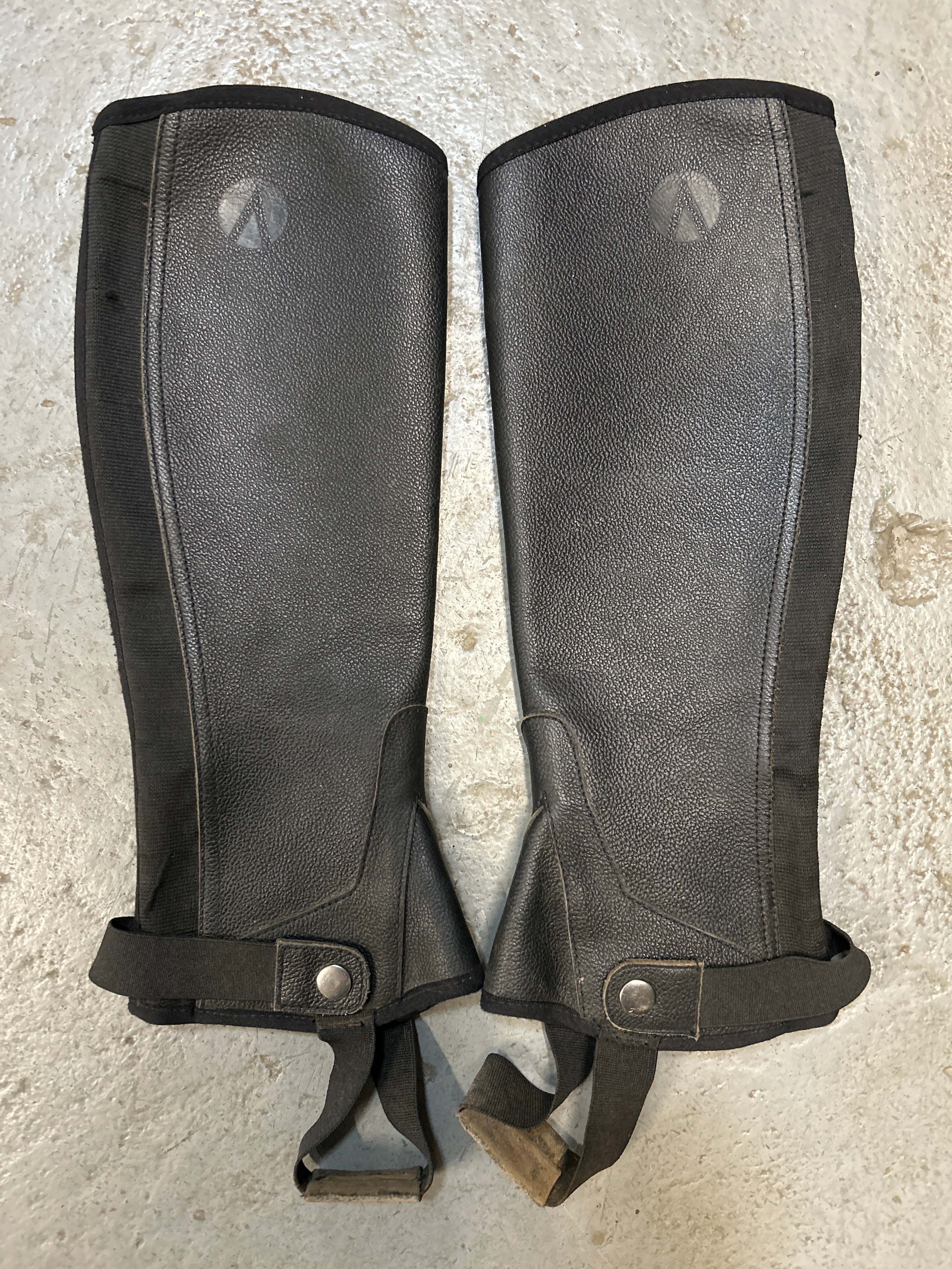 Auken Half Chaps Black Medium-Half Chaps-Consignment-Evolution Equestrian Co.
