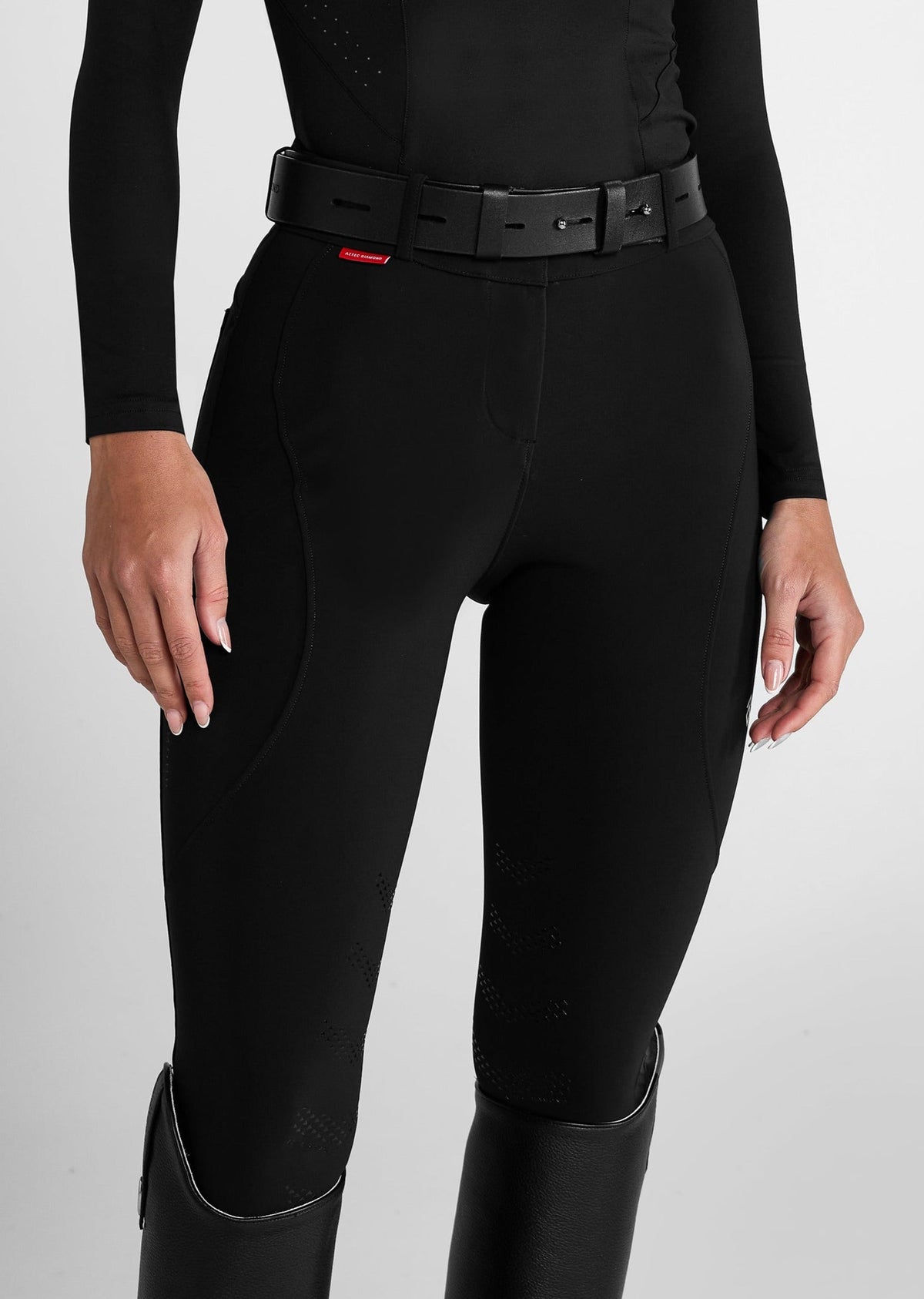Aztec Diamond Knee Patch Breeches 6US-Breeches-Consignment-Evolution Equestrian Co.