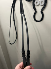 Load image into Gallery viewer, Waldhausen Black Leather Reins with Stops
