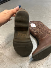 Load image into Gallery viewer, Kid&#39;s Brown Cowboy Boots 2
