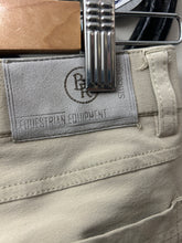 Load image into Gallery viewer, BR Tan Breeches 26-Breeches-Consignment-Evolution Equestrian Co.
