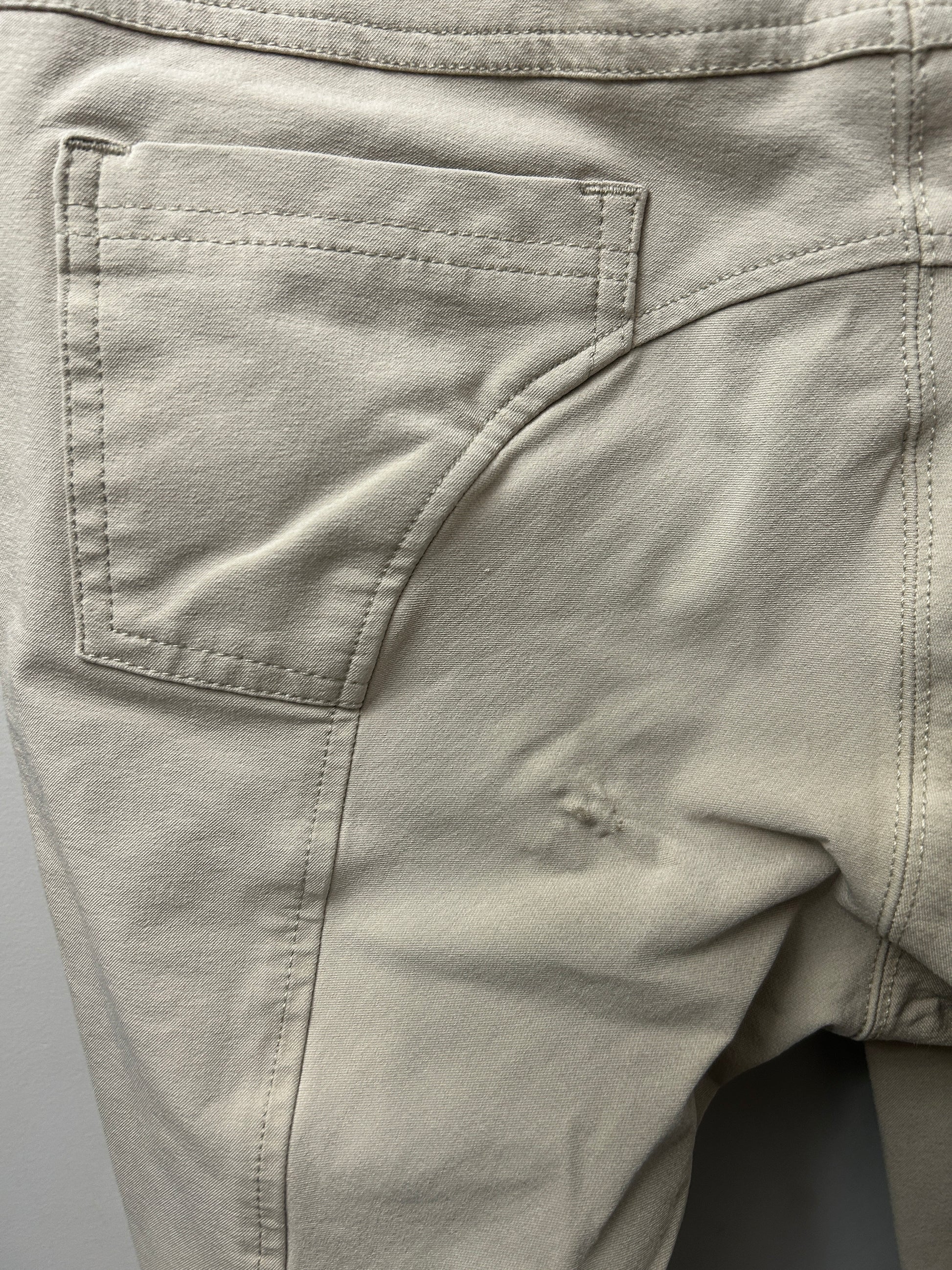 BR Tan Breeches 26-Breeches-Consignment-Evolution Equestrian Co.