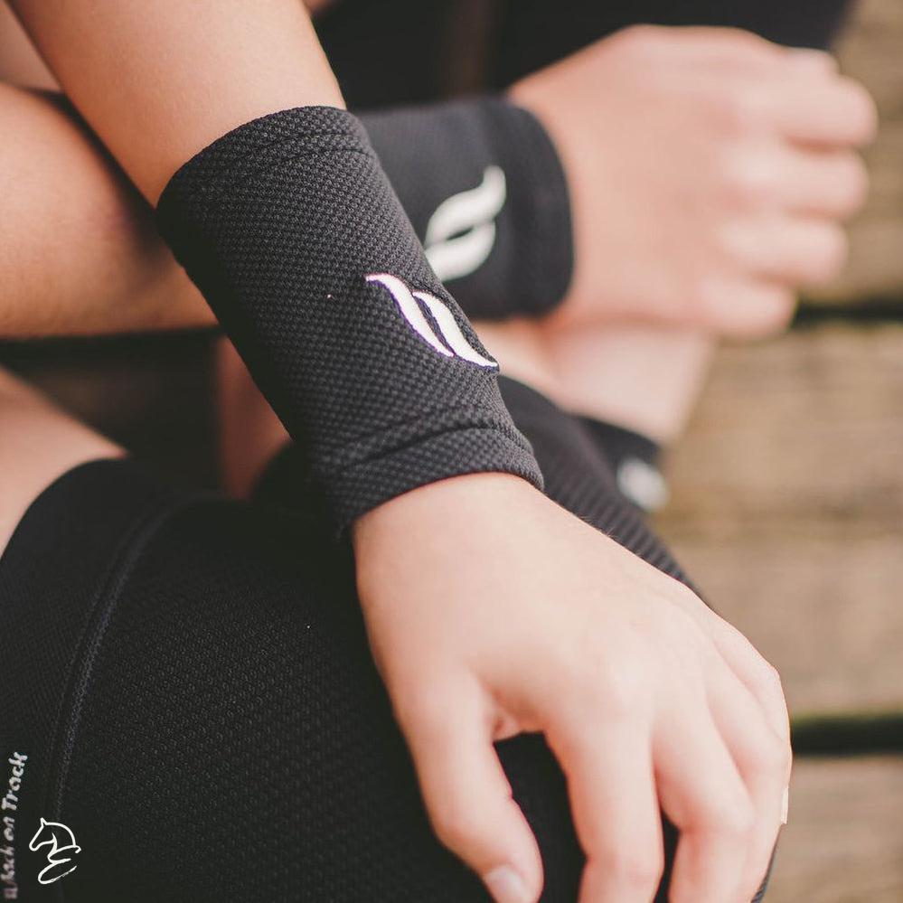 Back on Track +Physio Wrist Support-Back on Track-Back on Track-Medium-Evolution Equestrian Co.