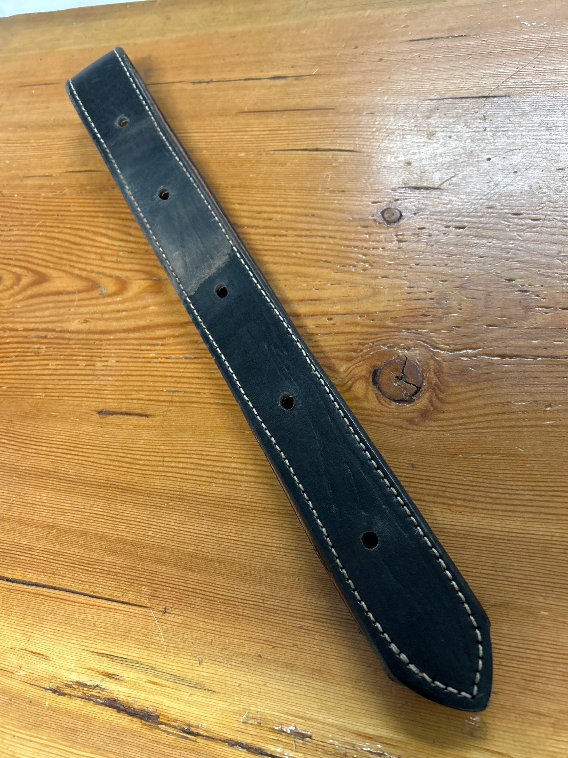 Black Western Off Billet-Western Cinch-Consignment-Evolution Equestrian Co.