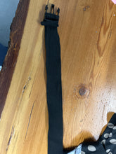 Load image into Gallery viewer, Black and Tan Slinky Hood-Horse Blankets &amp; Sheets-Consignment-Evolution Equestrian Co.
