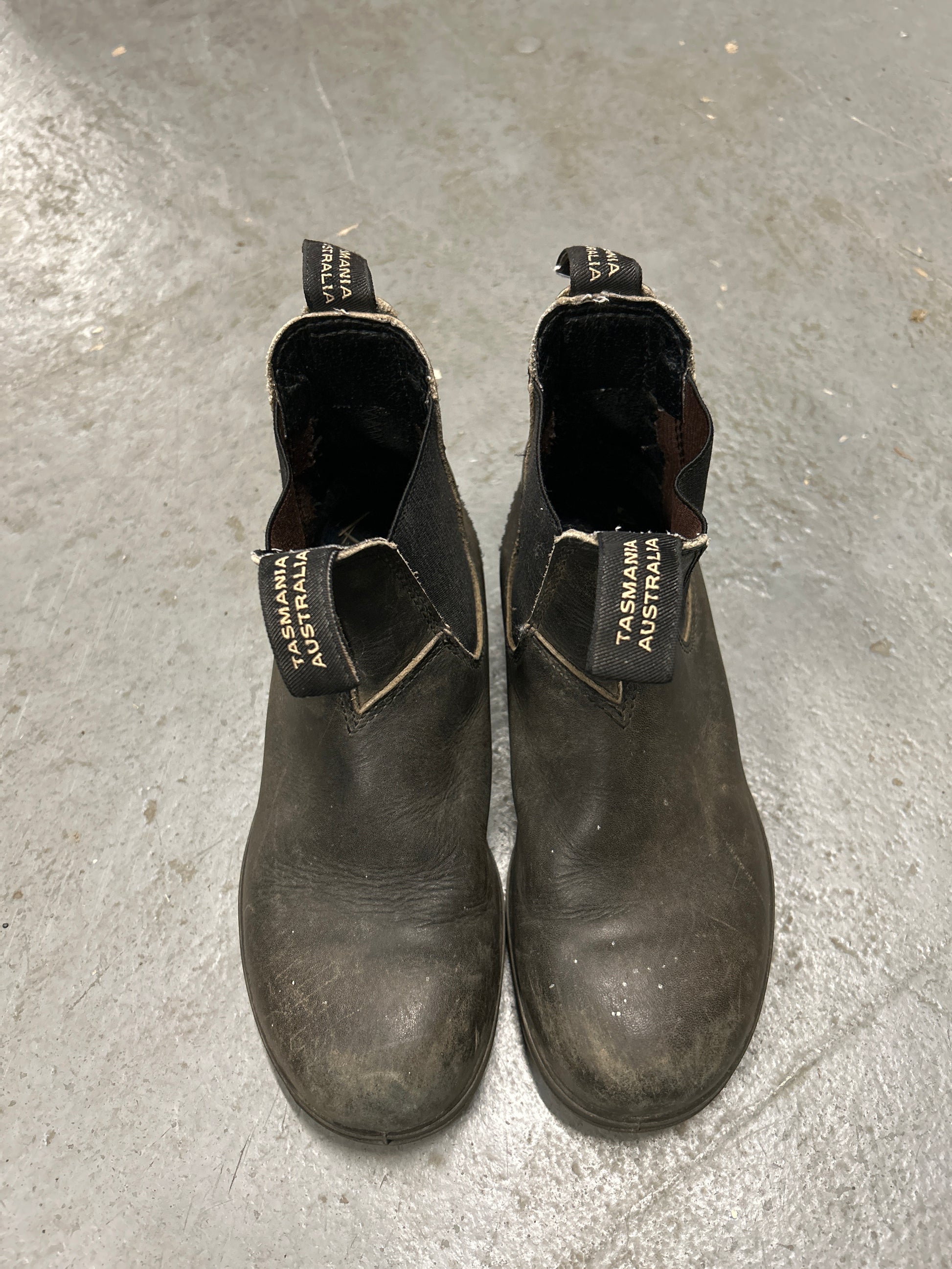 Blundstone Boots 3.5-Riding Boots-Consignment-Evolution Equestrian Co.