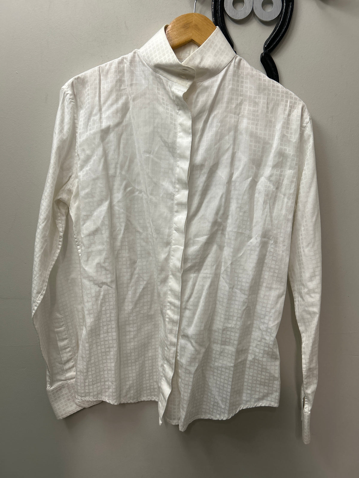 Boo Yah Custom Clothing English Show Shirt 38