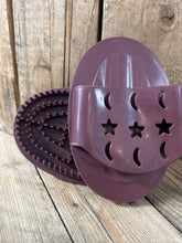Load image into Gallery viewer, Burgundy Flexible Curry Comb-Horse Brush-Evolution Equestrian Co.-Evolution Equestrian Co.

