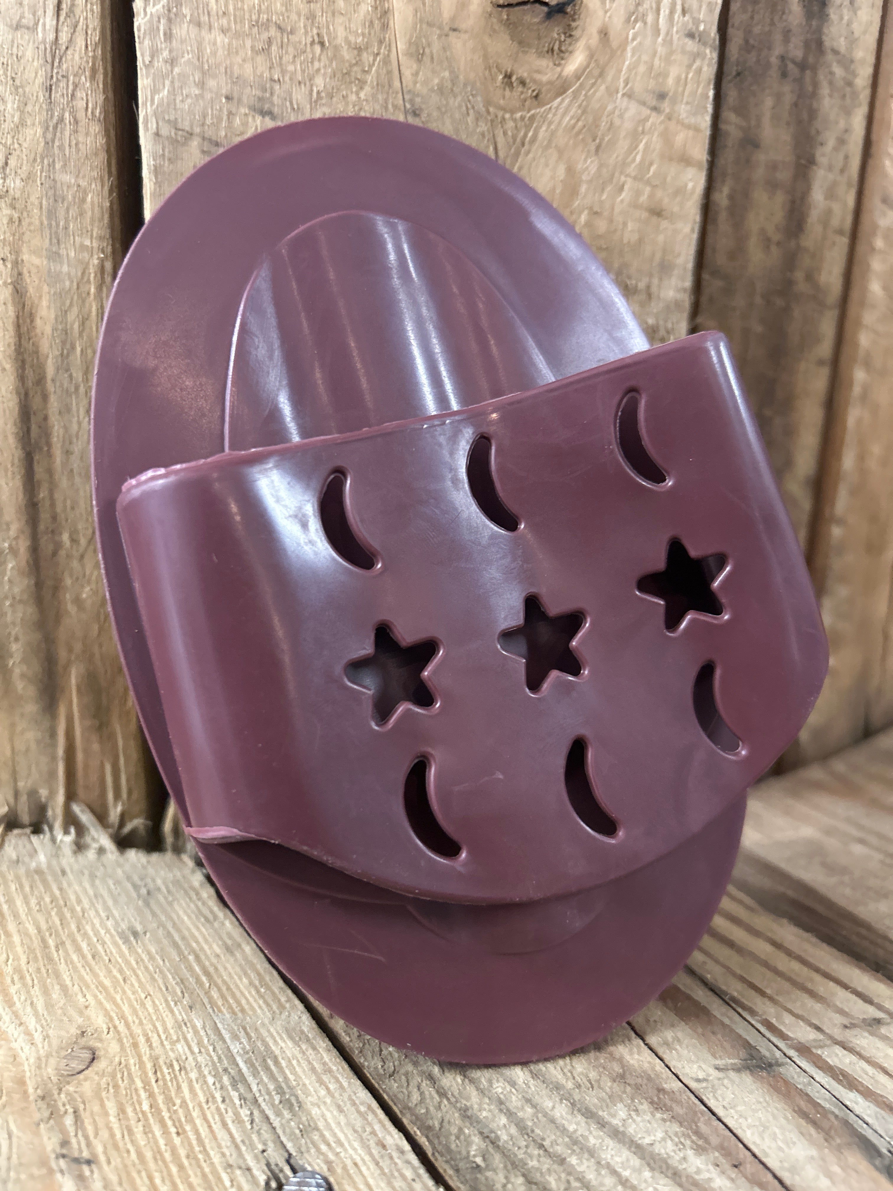 Burgundy Flexible Curry Comb-Horse Brush-Evolution Equestrian Co.-Evolution Equestrian Co.