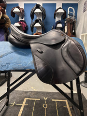 17.5" NSC Cordelia Jump Saddle