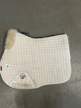 Load image into Gallery viewer, LeMieux Sheepskin Close Contact Saddle Pad
