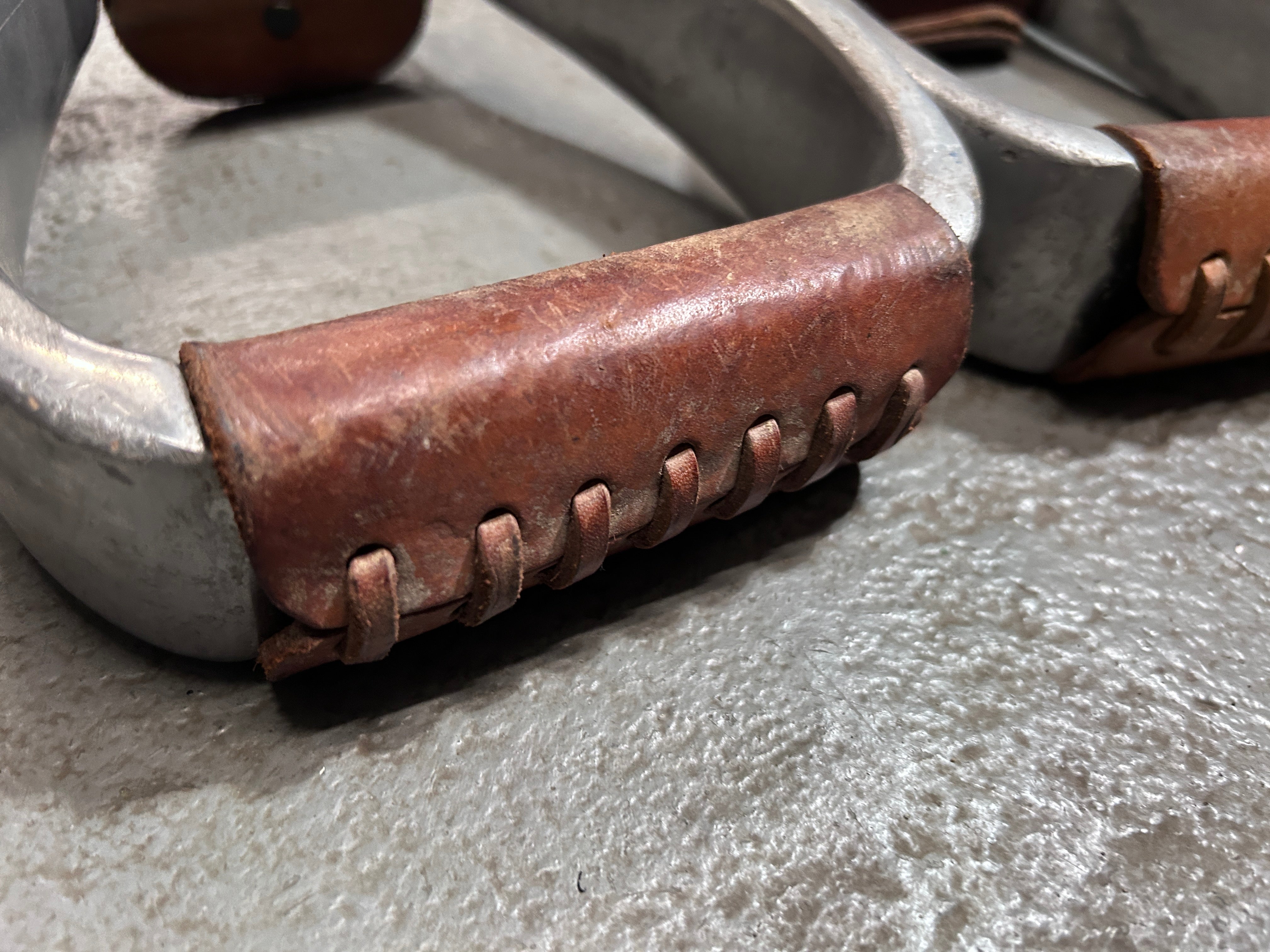 Western Stainless Steel Stirrups