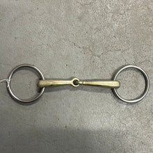 Load image into Gallery viewer, Sprenger Snaffle 5.5&quot;
