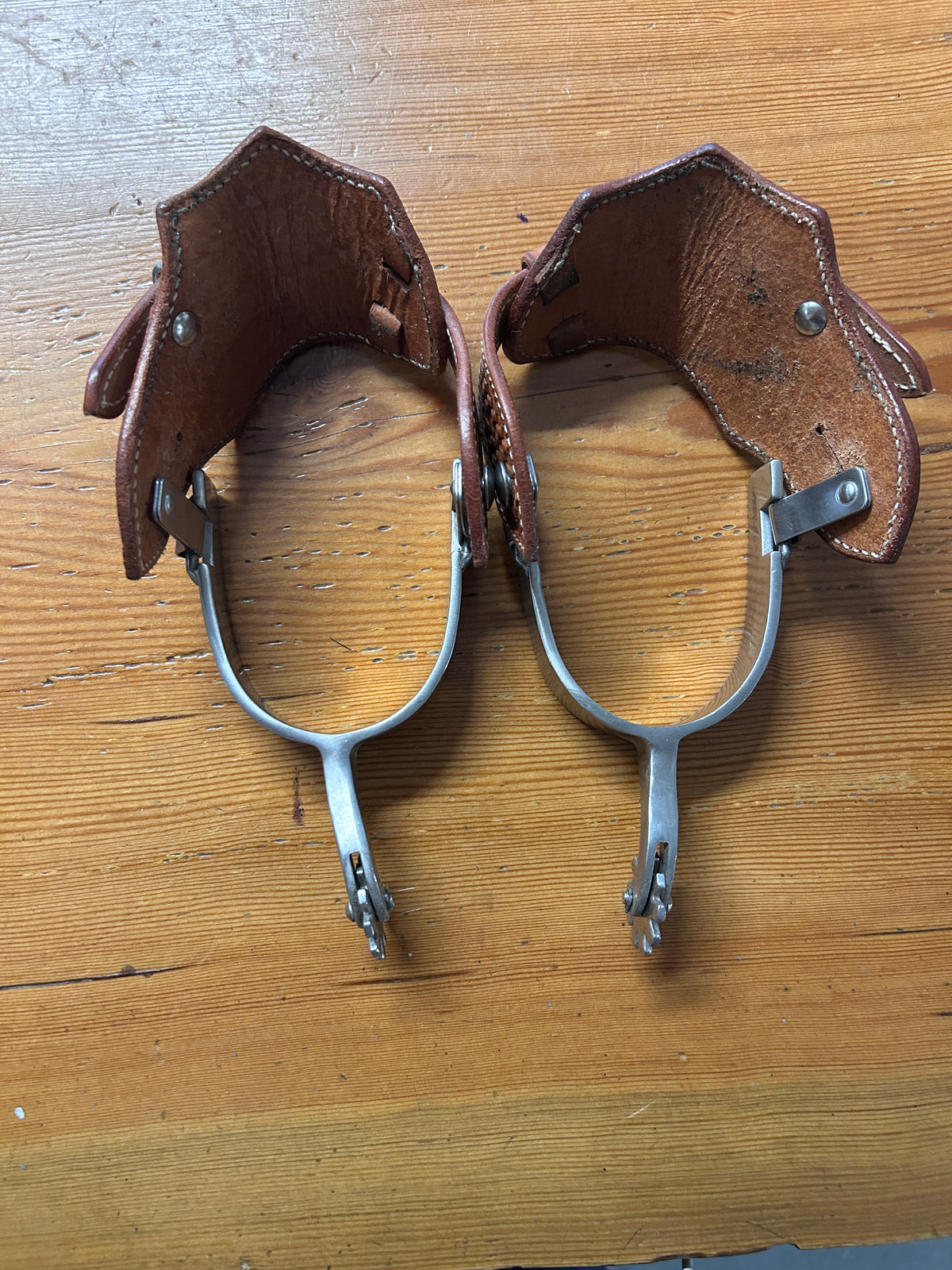 Men's Western Spurs with Straps