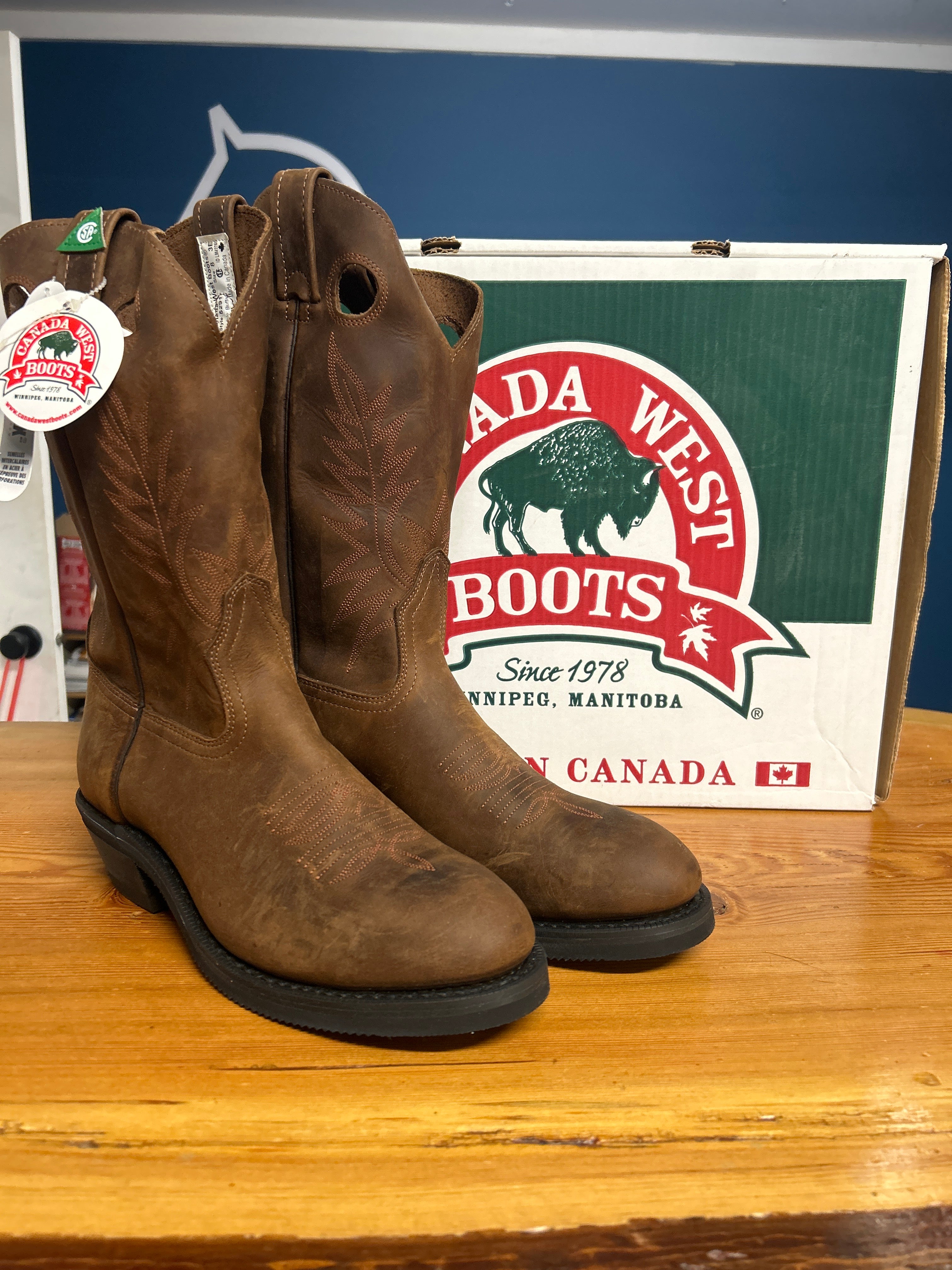 Canada West Men's Cowboy Boots 8E-Cowboy Boots-Consignment-Evolution Equestrian Co.