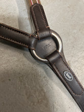 Load image into Gallery viewer, Chetak Elastic Breastplate-English Accessories-Consignment-Evolution Equestrian Co.
