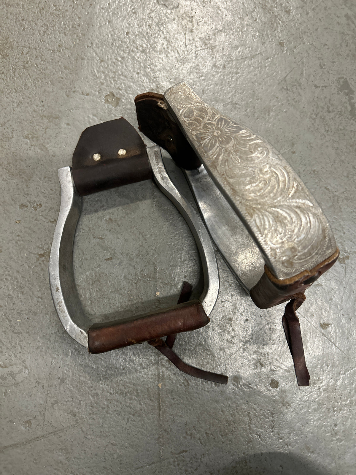 Classic Equine Engraved Western Stirrups-Stirrups-Consignment-Evolution Equestrian Co.