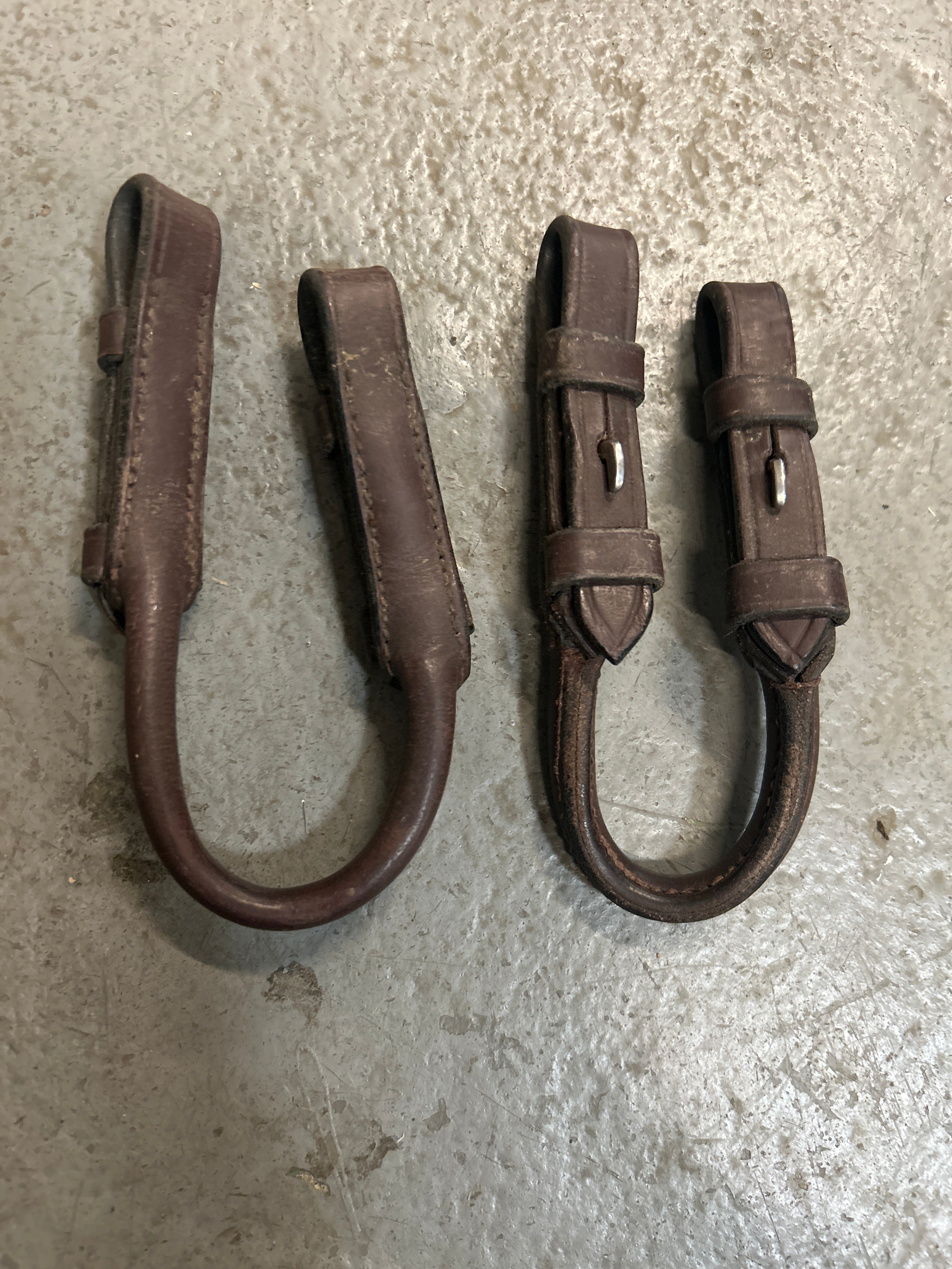 Leather Pelham Roundings