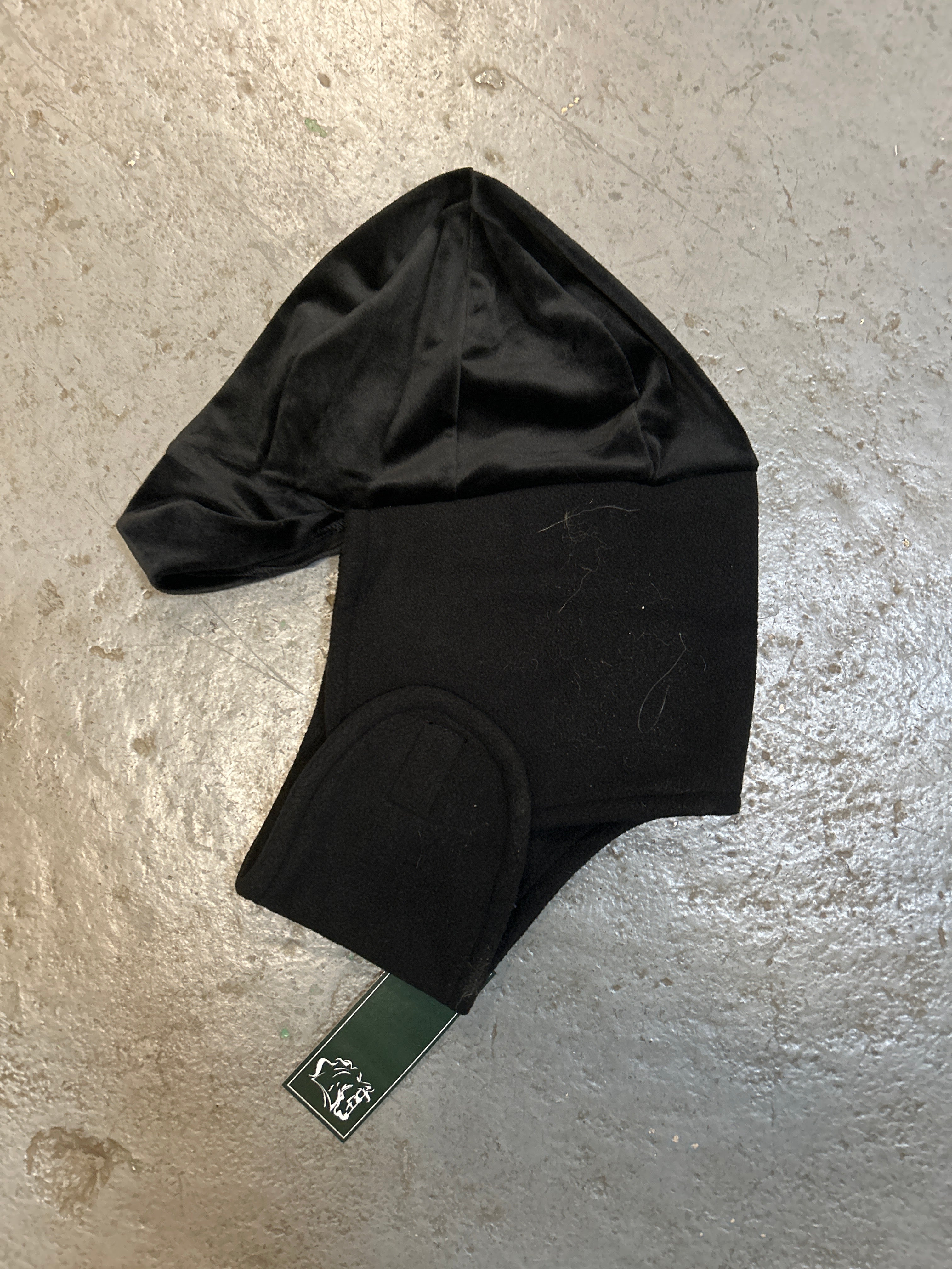 Shedrow Cozy Cover