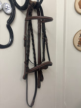 Load image into Gallery viewer, Connemara Bridle Cob
