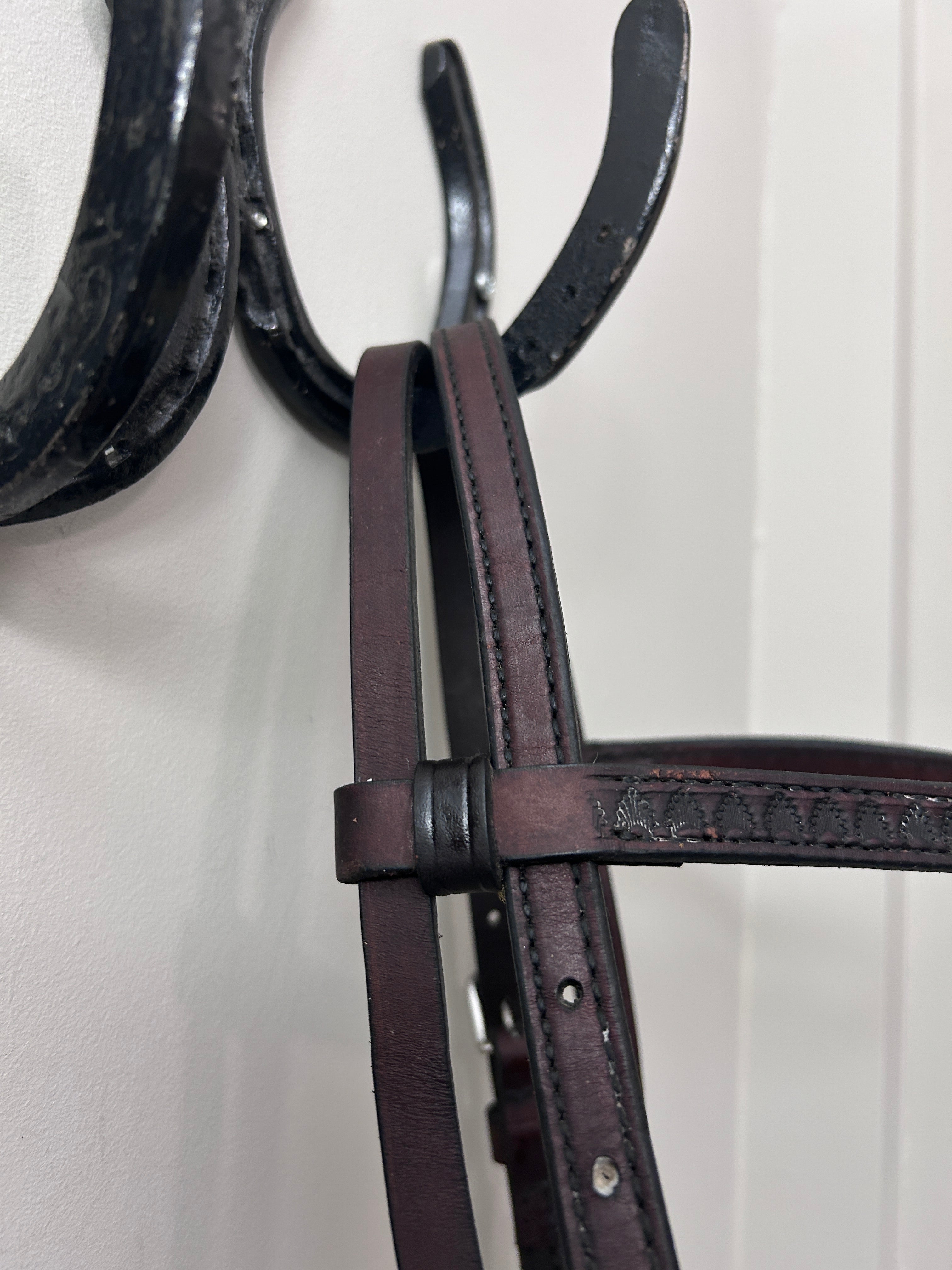 Dark Oil Stamped Browband Headstall