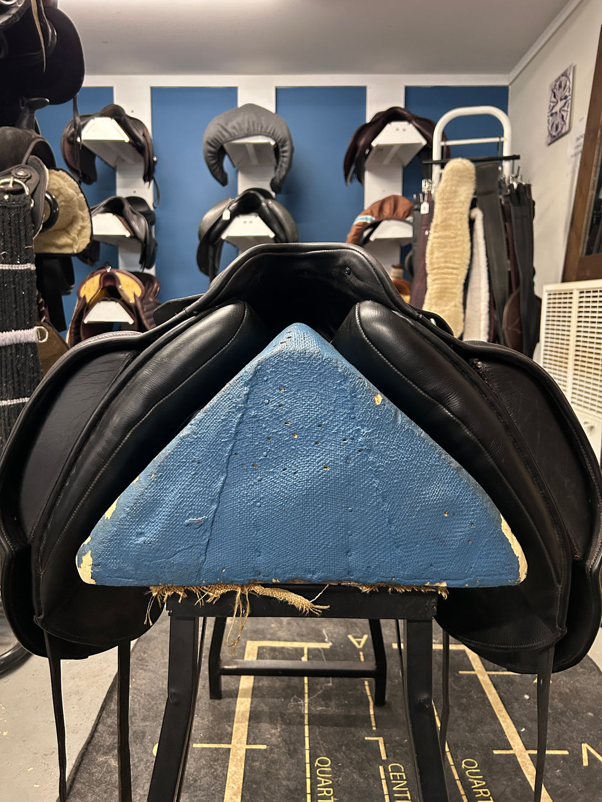 17" Albion Platinum Ultima Dressage Saddle