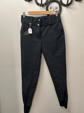 Load image into Gallery viewer, Derby Black Full Seat Breeches 28

