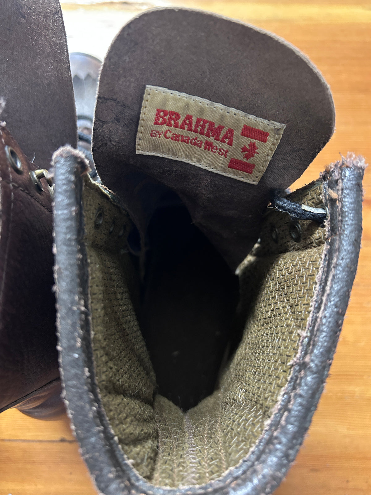 Canada West Braham Lace Up Boots 9/10